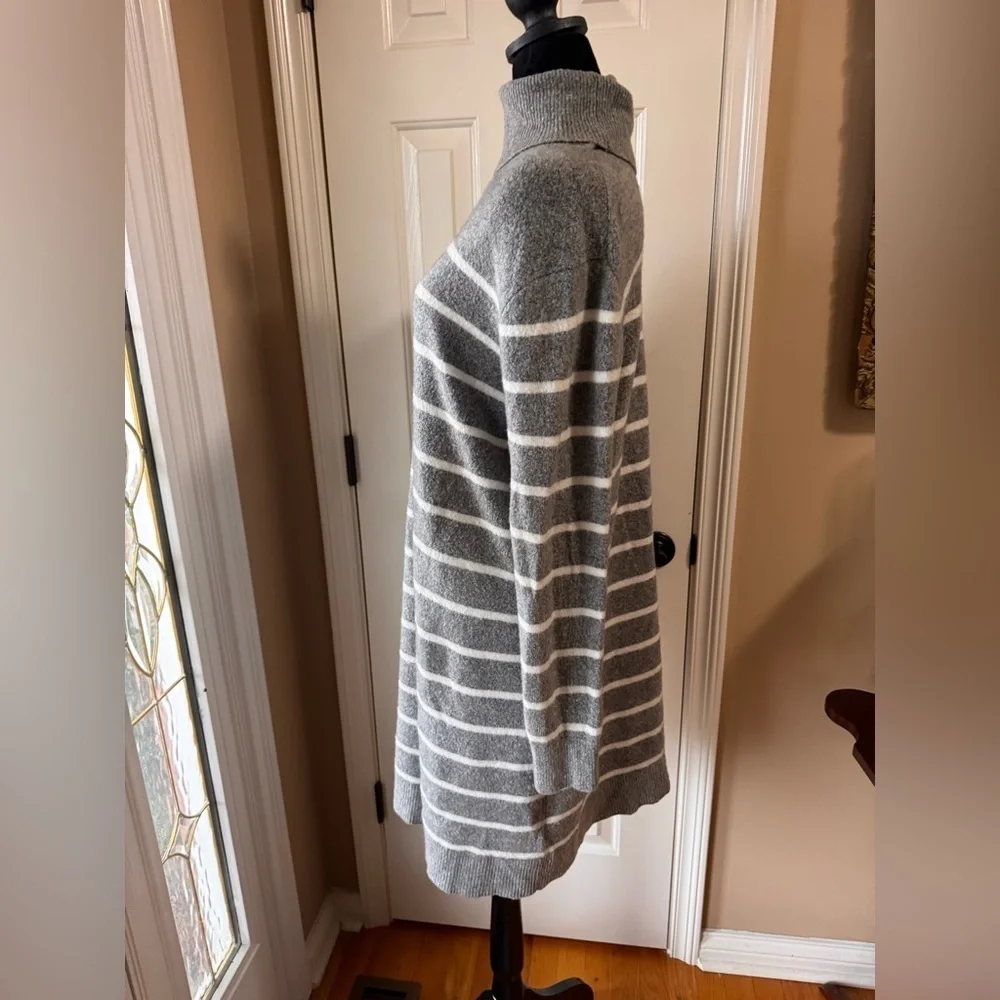 J. Crew Heather Gray and White Striped Knit Turtleneck Sweater Dress size Large